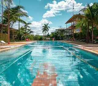 reforma piscina pública America Latina