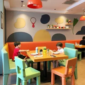 restaurantes com espaço kids