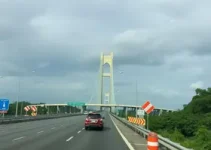 acesso da pista expressa da Dutra para a ponte Tatuapé